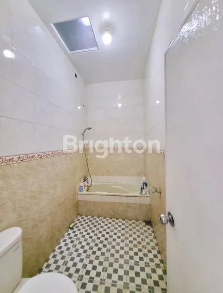 image RUMAH 2 LANTAI LOKASI JALAN UTAMA PONDOK AREN (4)