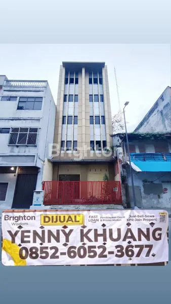 image  • RUKO GANDENG 5,5 TINGKAT - TITIK LOKASI BISNIS PREMIUM - SUPER STRATEGIS - INTI KOTA  (1)