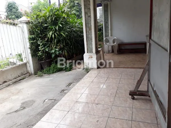 image RUMAH TUA HITUNG TANAH CIPINANG PULOGADUNG JAKARTA TIMUR (2)