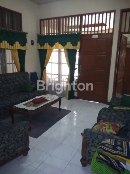 image RUMAH 2 LANTAI CIMANGGIS SIAP HUNI BEBAS BANJIR (1)