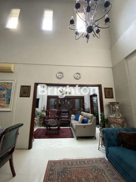 image RUMAH ASTRI TERAWAT HUNIAN  IDAMAN (2)