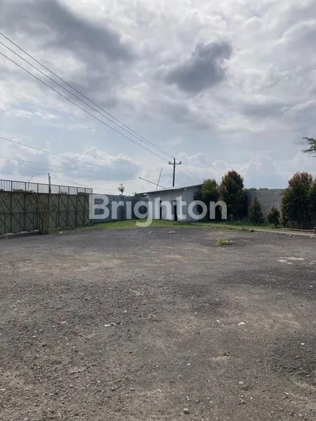 image GUDANG STRATEGIS DELANGGU KLATEN  (5)