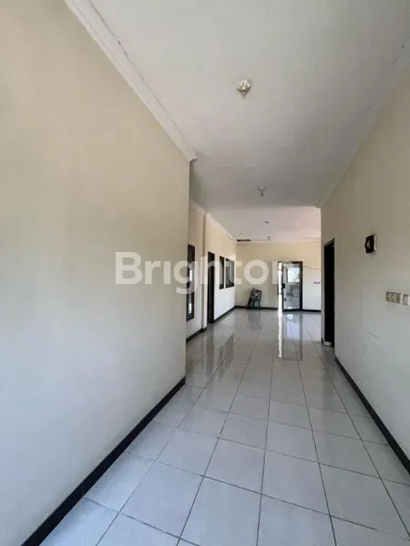 image RUMAH AREA VETERAN BISA UNTUK KANTOR KOST ATAU MESS (4)