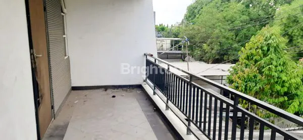 image RUMAH BESAR DI CLUSTER TAMAN SUNTER AGUNG (2)