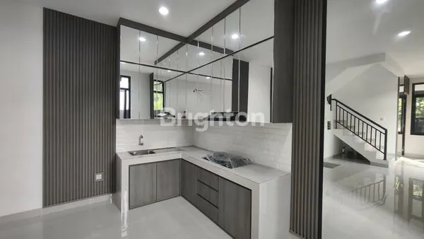 image RUMAH BARU POSISI HUK DURI KEPA 3 LANTAI SEMIFURNISH  (3)