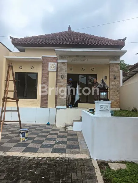 RUMAH SATU LANTAI TERAS BALI BSB