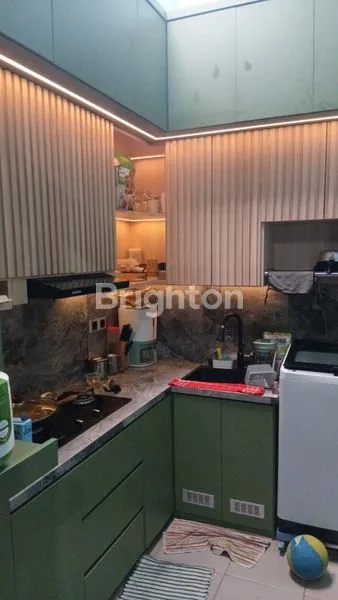 image RUMAH 2 LANTAI SIAP HUNI CLUSTER FLORA ARYANA KARAWACI TANGERANG (3)