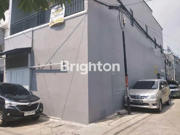 RUMAH DI BANDENGAN 2 LANTAI COCOK UNTUK USAHA, KONVEKSI, GUDANG