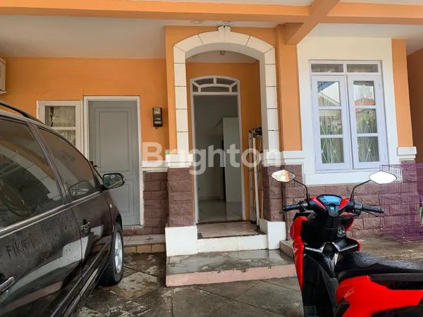 image CLUSTER KOTA WISATA CIBUBUR (3)