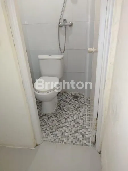 image RUMAH KOST 60 KAMAR DI TAWAKAL,  JAKARTA BARAT (4)