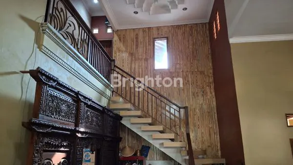 image JUAL RUMAH 2 LANTAI ADEM DAN ASRI DI JANGLI PERMAI (3)