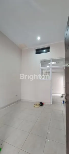 image RUMAH DIJUAL MINIMALIS MASIH STANDARD LOKASI BAGUS (3)