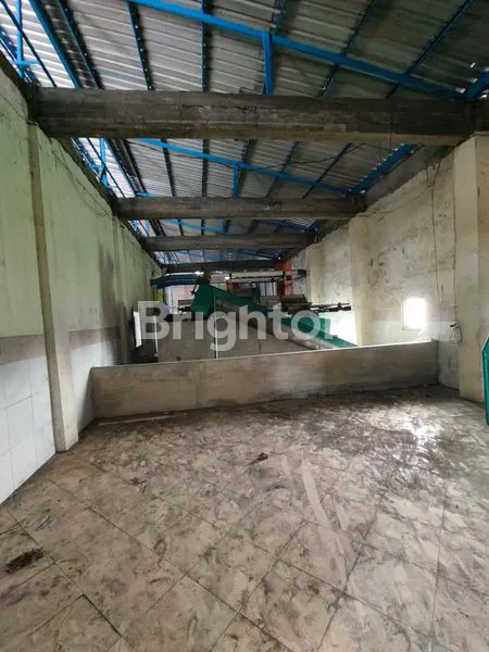 image GUDANG LOKASI STRATEGIS GEMPOL (3)