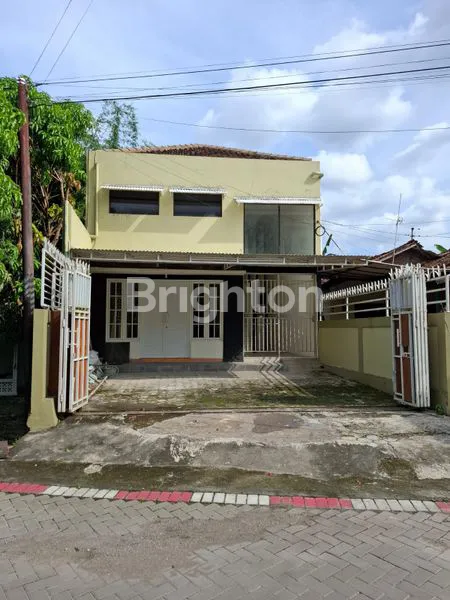 RUMAH PLUS RUANG USAHA LOKASI DEKAT SEKOLAH BUDI UTOMO KUTU DUKUH SINDUADI MLATI SLEMAN YOGYAKARTA