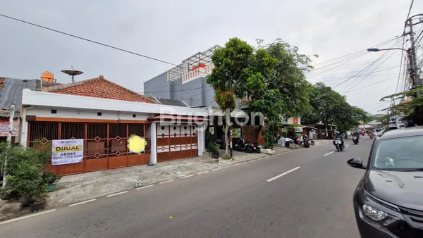 image TURUN HARGA DIJUAL RUMAH LUAS SIAP HUNI DI KEMAYORAN CEMPAKA BARU (6)