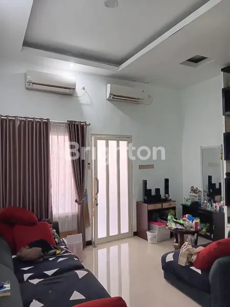 image PANTAI MENTARI DUA LANTAI DEKAT RAYA KENJERAN (5)