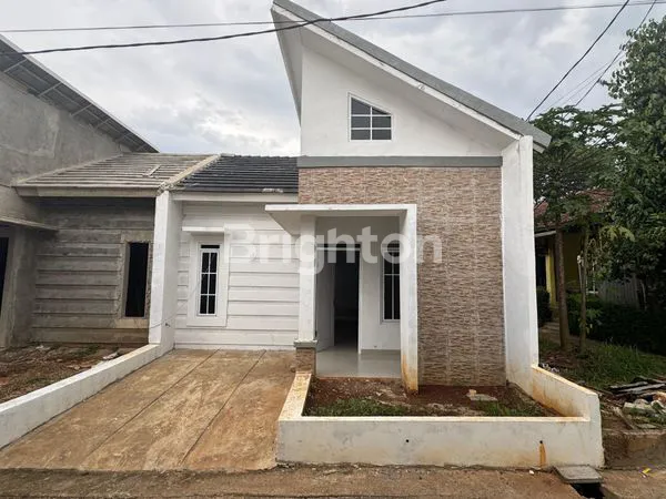 image JUAL CEPAT RUMAH MODERN 300JUTAAN DEKAT STASIUN DI NANGGERANG (2)