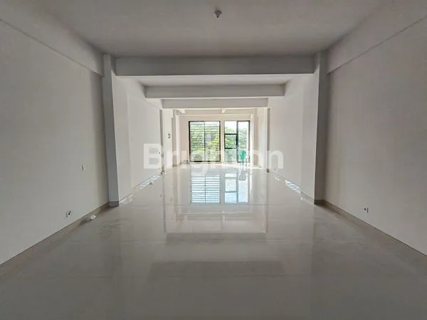 image RUKO BARU 4 LANTAI DI COMMERCIAL AREA BOULEVARD MERR (8)