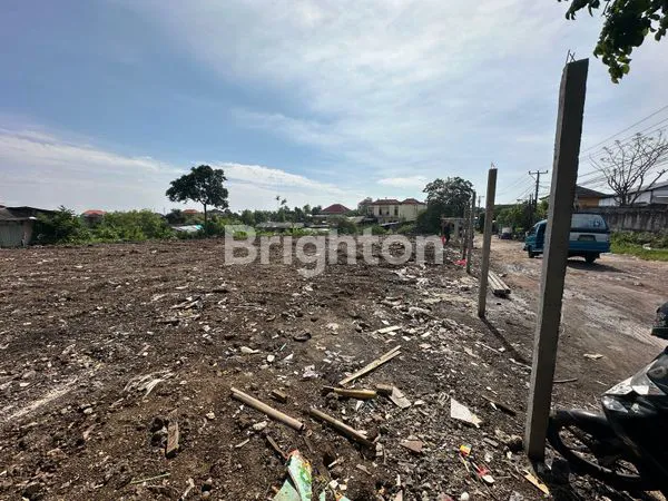 image TANAH KOSONG DIPINGGIR JALAN RAYA LOKASI STRATEGIS COCOK UNTUK SEGALA USAHA DIAREA DENPASAR UTARA  (2)