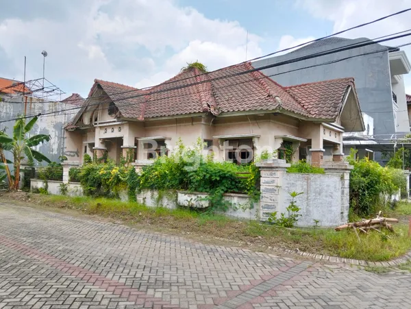 image RUMAH HITUNG TANAH AKSES MUDAH LINGKUNGAN AMAN DAN TENANG PONDOK MUTIARA SIDOARJO  (2)