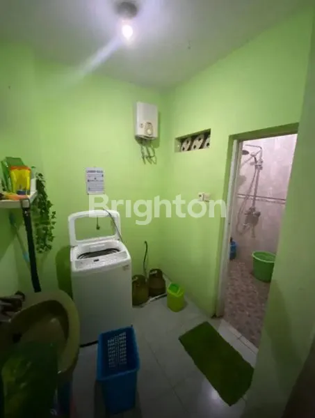 image RUMAH 2 LANTAI  DI SULFAT BLIMBING PUSAT KOTA MALANG (3)