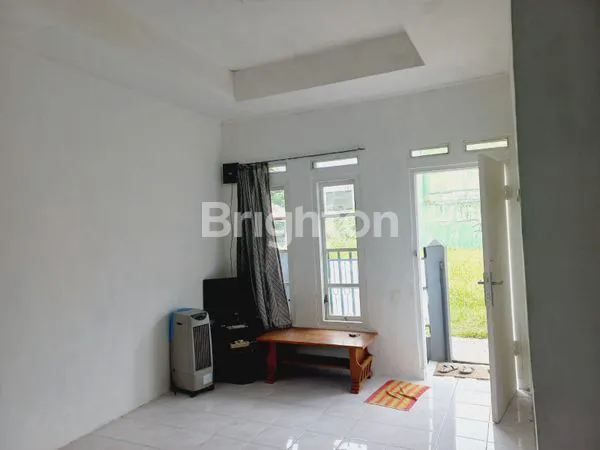 image DI JUAL RUMAH DI JL RAYA SEMPLAK (4)