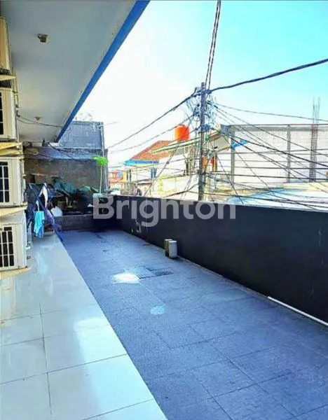 image RUMAH KOST 5½ LANTAI DI TOMANG JAKARTA BARAT  (4)