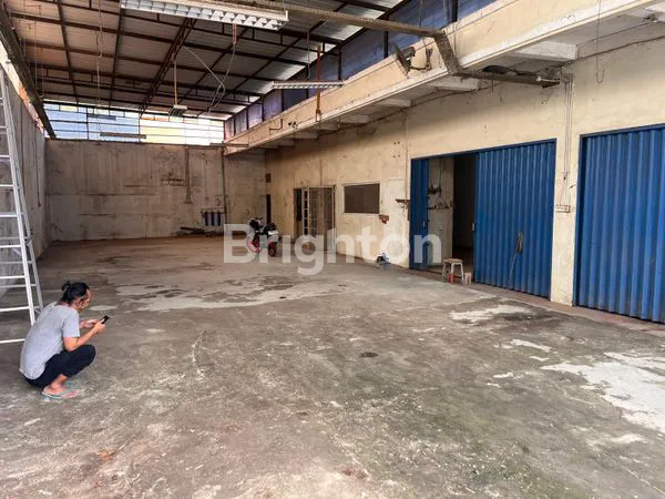 image GUDANG APIK DI CURUG WETAN (2)