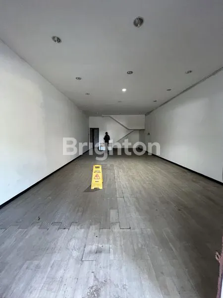 image RAYA MULYOSARI NOL JALAN UTAMA SURABAYA TIMUR (2)