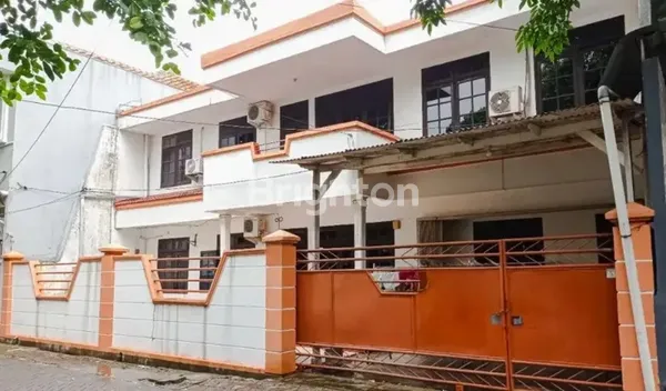 image RUMAH KOS DI SIWALANKERTO DEKAT UK PETRA (1)