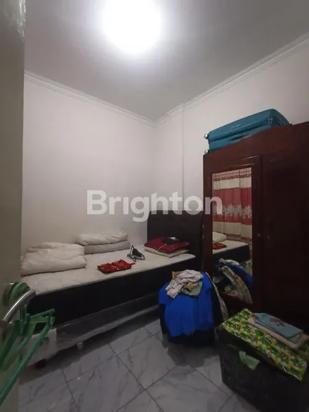 image HUNIAN IDAMAN DI SAKURA REGENCY – RUMAH RENOVASI BARU, CARPORT MUAT 2 MOBIL (5)