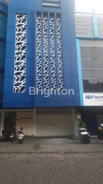 image  RUKO SATELIT TOWN SQUARE DEKAT SUKOMANUNGGAL (1)