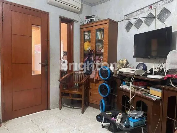 image RUMAH DIJUAL PASEBAN JAKARTA PUSAT (6)