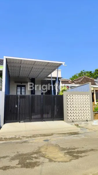 image RUMAH PREMIUM MEWAH SIAP HUNI DI GUNUNG PATI (1)