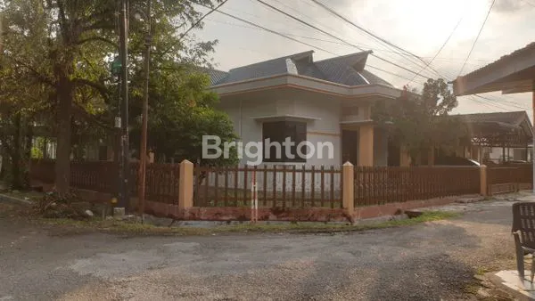 image RUMAH SIAP HUNI (5)