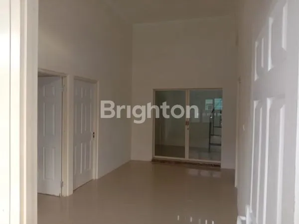 image DIJUAL CEPAT RUMAH TERAWAT SIAP HUNI DI TAMBAK REJO SELANGKAH PONDOK TJANDRA   (2)