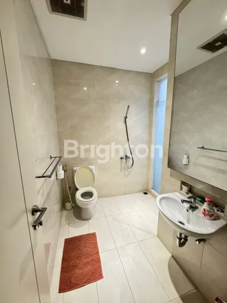 image RUMAH FULL FURNISHED SIAP HUNI MINIMALIS MEWAH GRAND ISLAND PAKUWON CITY DEKAT EASTCOAST MULYOSARI KENJERAN GALAXYMALL (5)