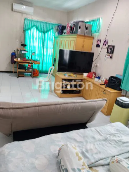 image RUMAH MEGAH TERAWAT KEAMANAN 24 JAM DIMUARA KARANG (6)