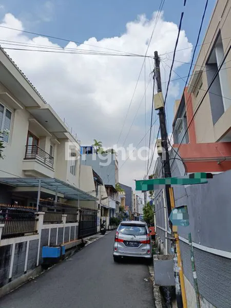 image RUMAH SIAP HUNI TOMANG JAKARTA BARAT (2)