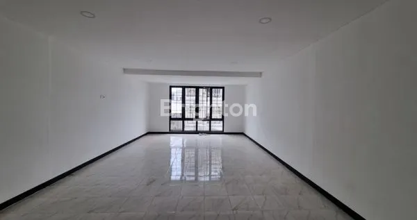 image RUMAH JELAMBAR 5 X 16.5 JAKARTA BARAT (6)