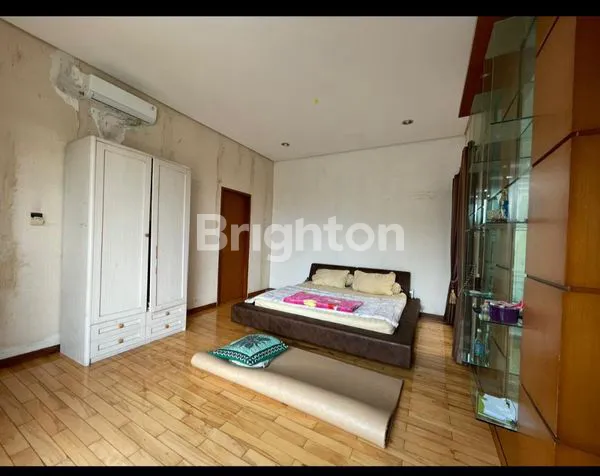 image RUMAH MEWAH LOKASI NYAMAN SIAP HUNI  JLN .SUKAHAJI  , KOTA BANDUNG JAWA BARAT (6)