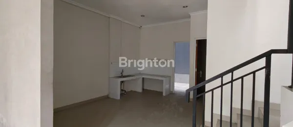 image JERUK MANIS, 2 LANTAI (3)