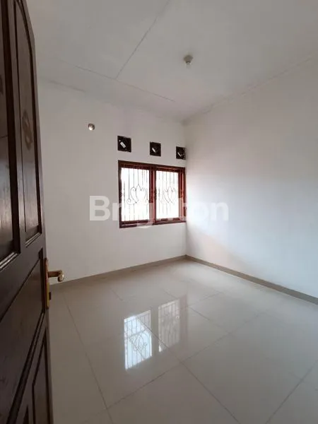 image RUMAH DI MAINROAD TAMAN CIBADUYUT INDAH TCI , JALAN LEBAR DAN PARKIR LUAS (2)