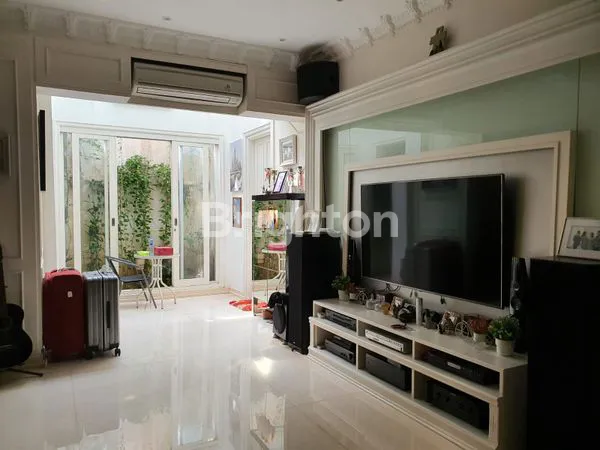 image RUMAH CIDENG JAKARTA PUSAT 3 LANTAI FULL FURNISHED (2)