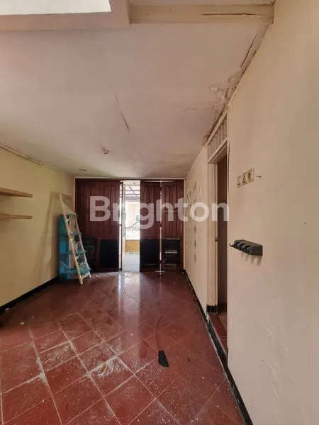 image RUMAH HITUNG TANAH INTERNATIONAL VILLAGE 1 DEKAT TAMAN TELAGA PURI SENTRA RAYA PWK TAMAN GAPURA MELROSE PLACE BALERINA (1)