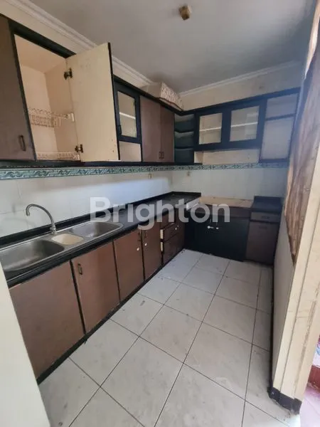 image RUMAH HITUNG TANAH INTERNATIONAL VILLAGE 1 DEKAT TAMAN TELAGA PURI SENTRA RAYA PWK TAMAN GAPURA MELROSE PLACE BALERINA (3)