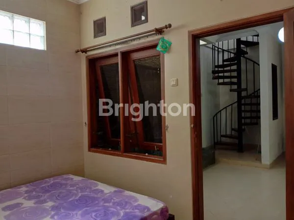 image RUMAH CANTIK DALAM PERUMAHAN DEKAT UII KALIURANG (6)