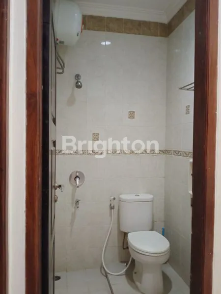 image RUMAH CANTIK DALAM PERUMAHAN DEKAT UII KALIURANG (8)