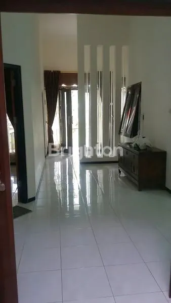 image RUMAH FURNISH DENGAN 3 KAMAR TIDUR DEKAT KAMPUS UB DIENG MALANG (2)