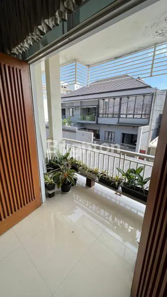image DIJUAL MURAH 1 UNIT RUMAH 2 LANTAI YANG LOKASINYA DI DALAM KOMPLEK CIPTA GRAHA GUNUNG BATU, SAYAP PASTEUR (6)